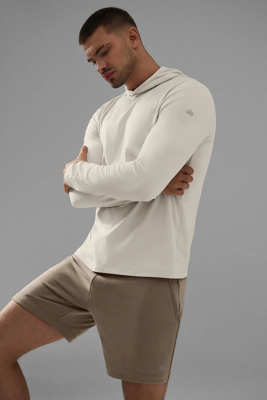 Chill Short - Gravel sold by Alo Yoga