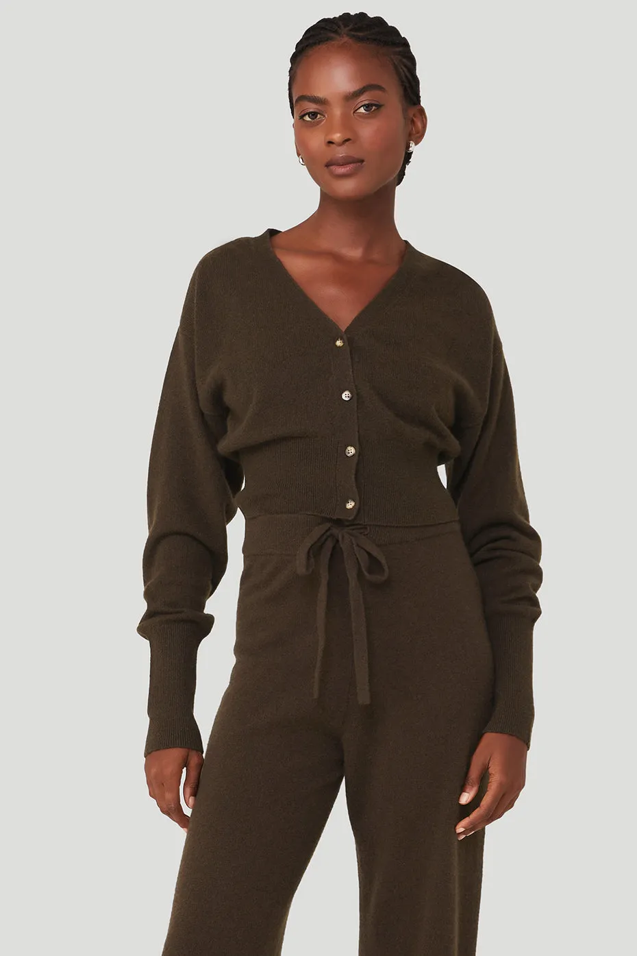 Cashmere Jet Set Cardigan - Espresso sold by Alo Yoga