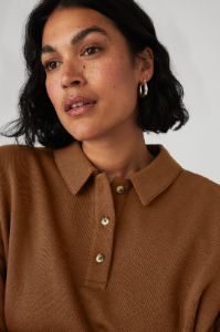 Polo Henley Pullover - Cinnamon Brown sold by Alo Yoga