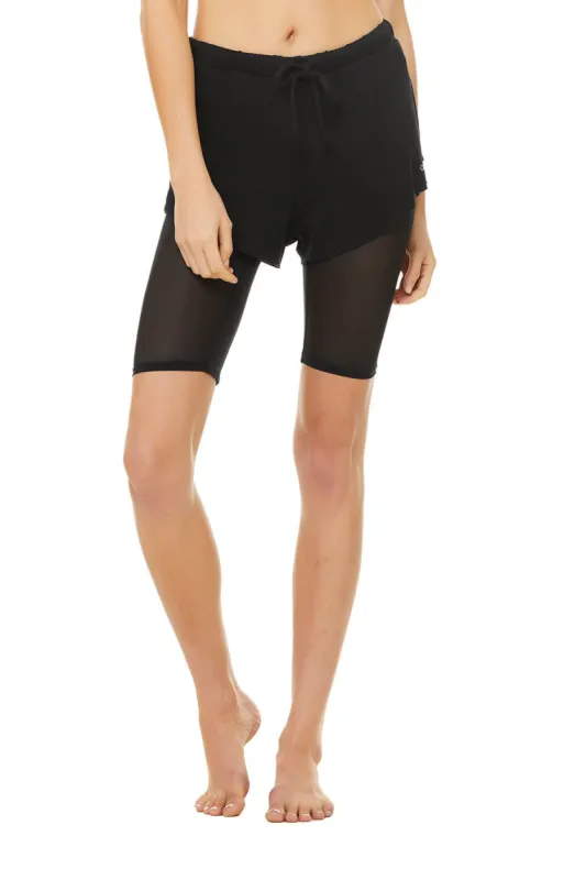 High-Waist Sunbathe Short - Black sold by Alo Yoga