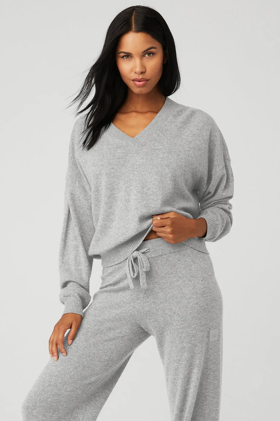 Cashmere Jet Set V-Neck Pullover - Dove Grey Heather sold by Alo Yoga