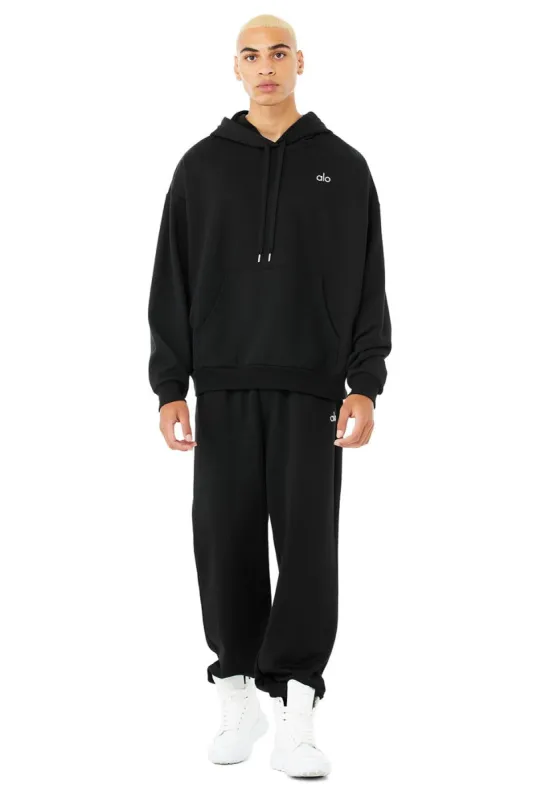 Accolade Hoodie & Accolade Sweatpant Set - Black sold by Alo Yoga