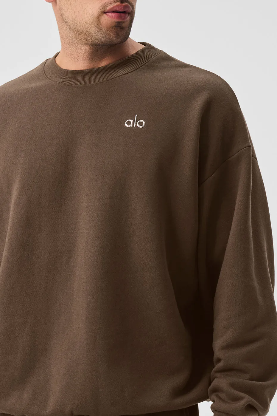 Accolade Crew Neck Pullover - Espresso sold by Alo Yoga product image thumbnail 4