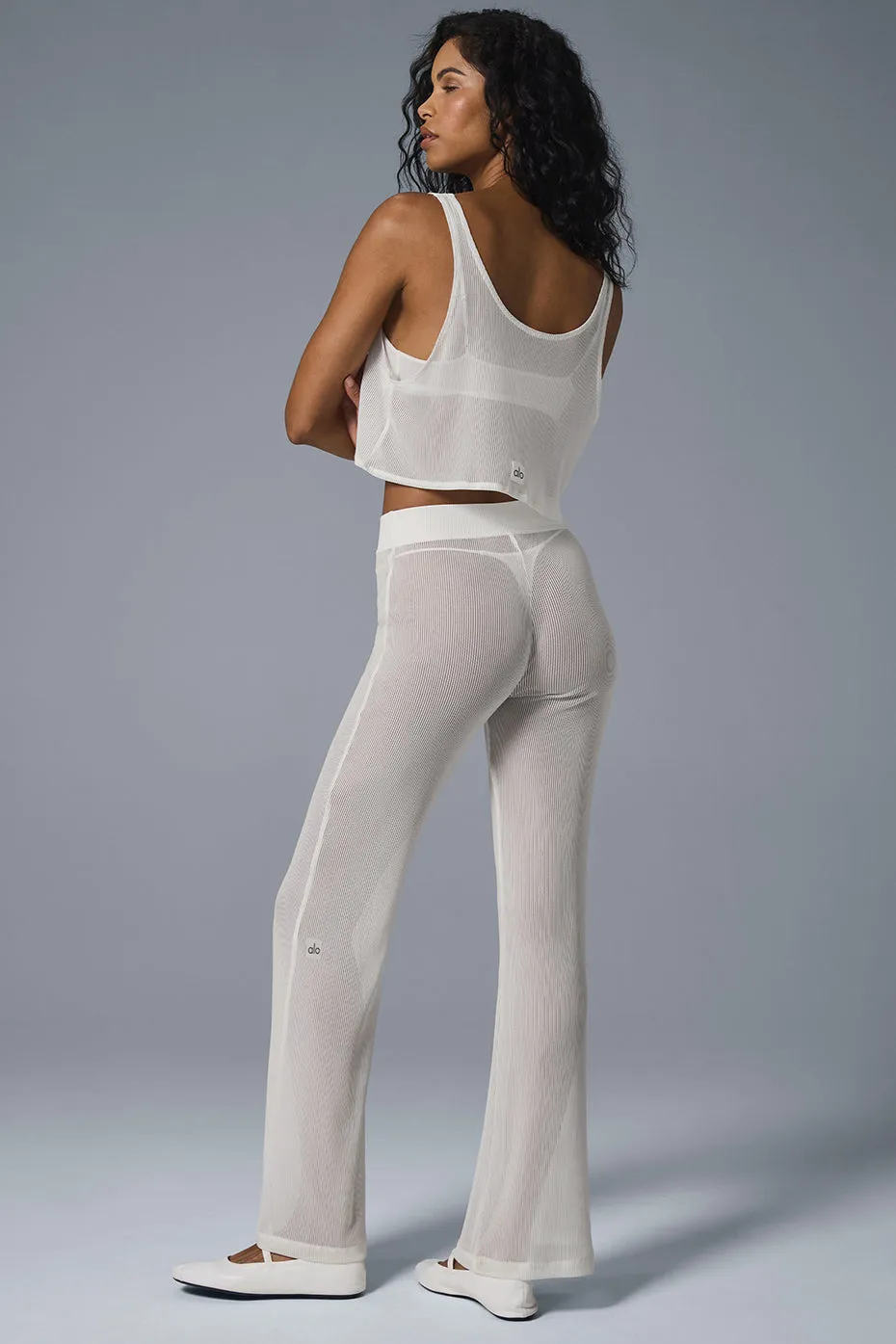 パンツ [Alo Yoga] Striped Mesh Tropical Nights Flare Pant Striped Mesh Tropical Nights Flare Pant - Black | ALO