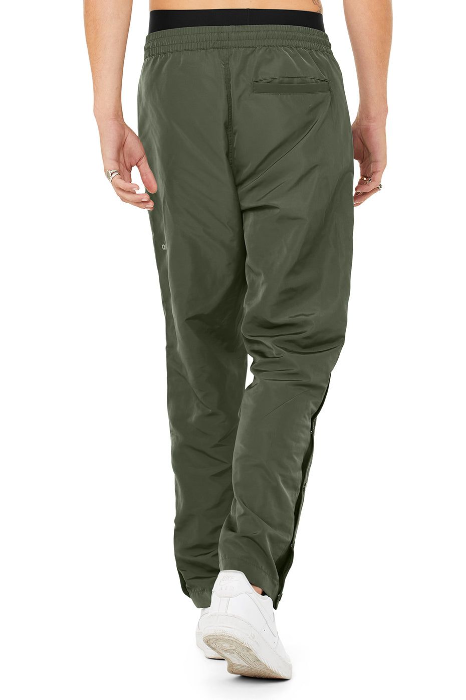 Legend Snap Pant - Dark Cactus sold by Alo Yoga product image thumbnail 2