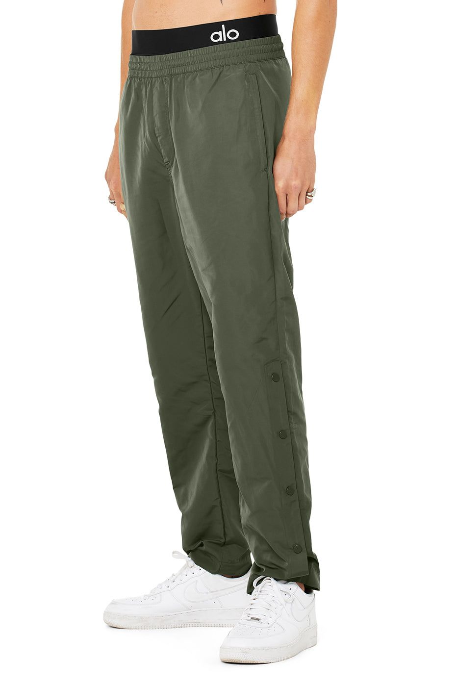 Legend Snap Pant - Dark Cactus sold by Alo Yoga product image thumbnail 3