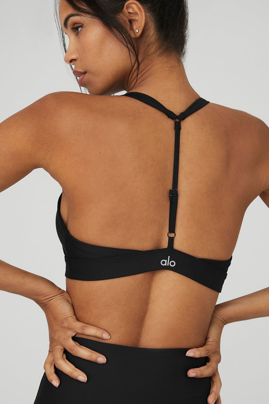 Airlift Layer Up Bra & High-Waist Airlift Legging Set - Black sold by Alo Yoga product image thumbnail 4