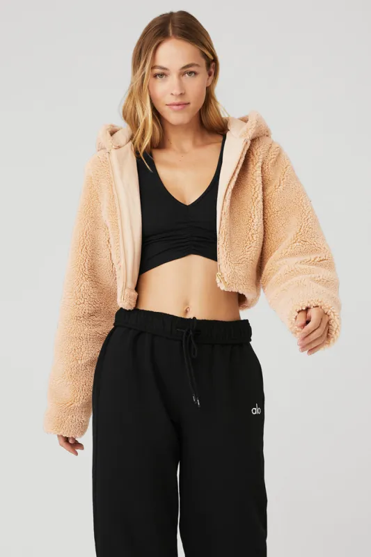 LA Sherpa Jacket - Camel made by Alo Yoga