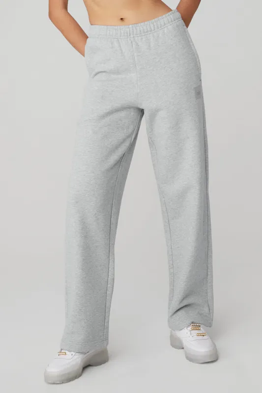 Renown Heavy Weight Sweatpant - Athletic Heather Grey sold by Alo Yoga