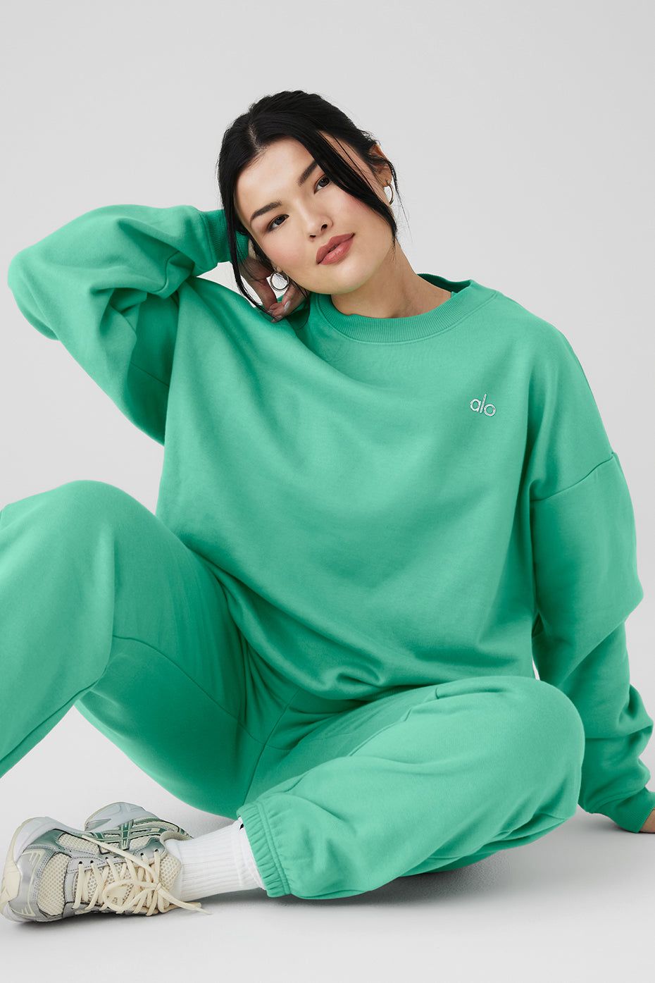 Accolade Crew Neck Pullover - Lettuce sold by Alo Yoga product image thumbnail 10