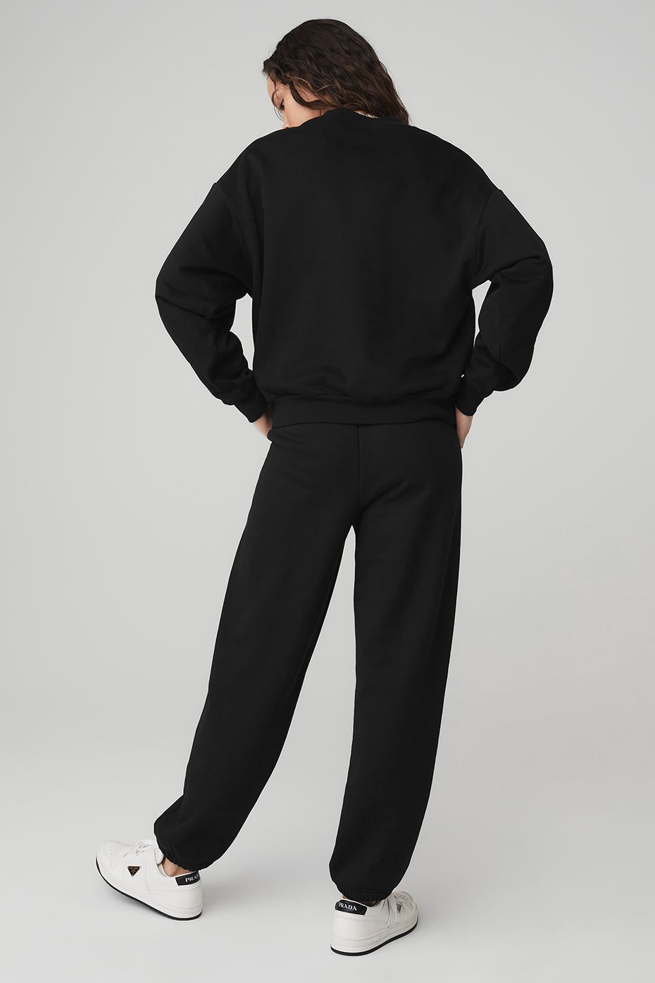 Accolade Crew Neck Pullover & Accolade Sweatpant Set sold by Alo Yoga product image thumbnail 27