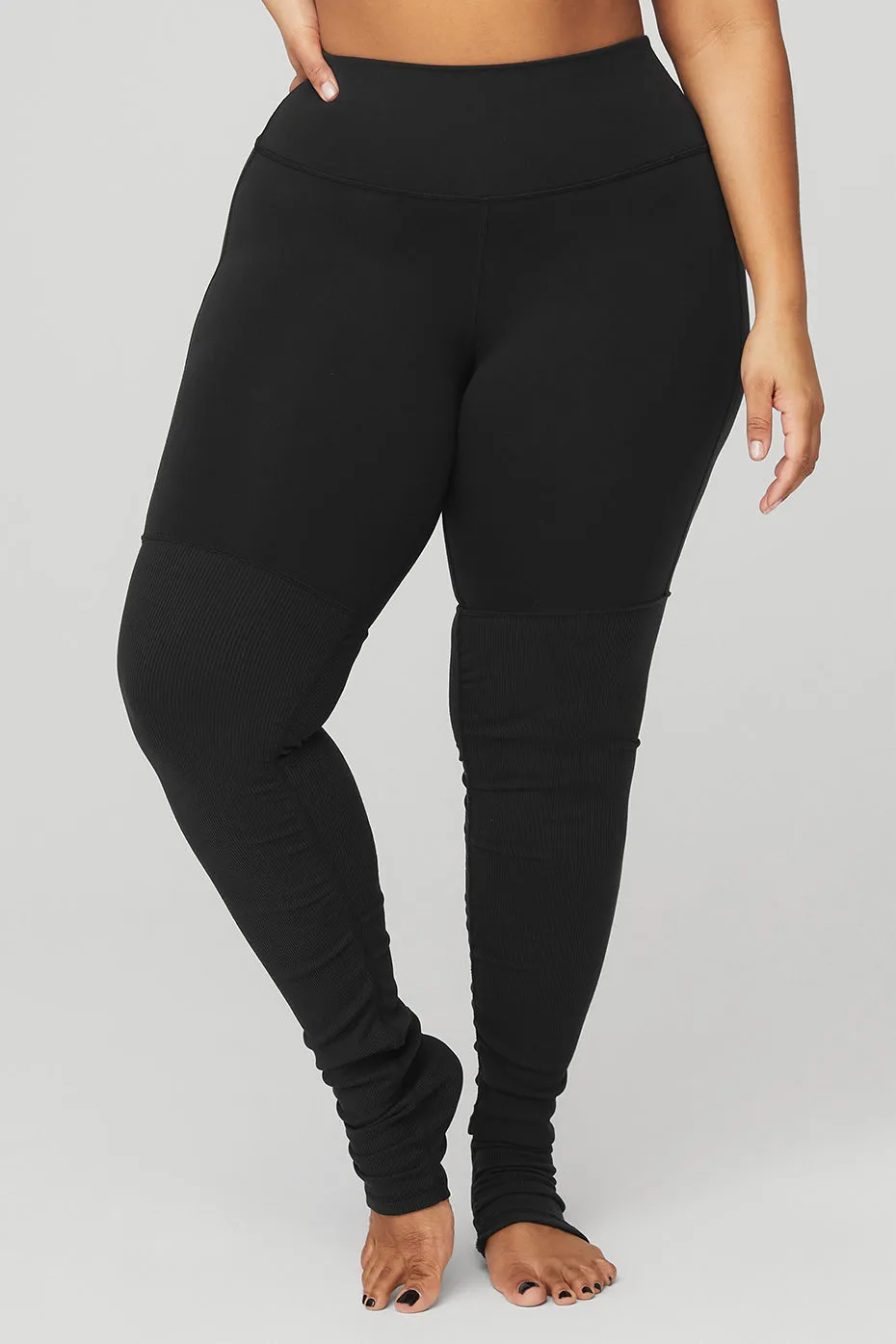 High-Waist Goddess Legging - Black/Black sold by Alo Yoga product image thumbnail 5