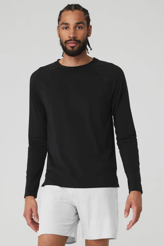 Idol Long Sleeve Performance Tee - Black sold by Alo Yoga