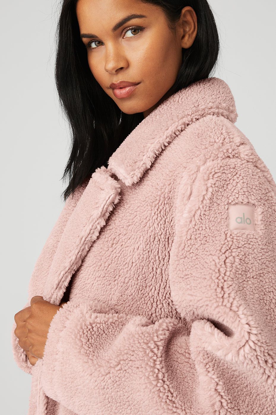 lululemon - Aloyoga アロヨガoversized sherpa trench Oversized Sherpa Trench - Black | ALO
