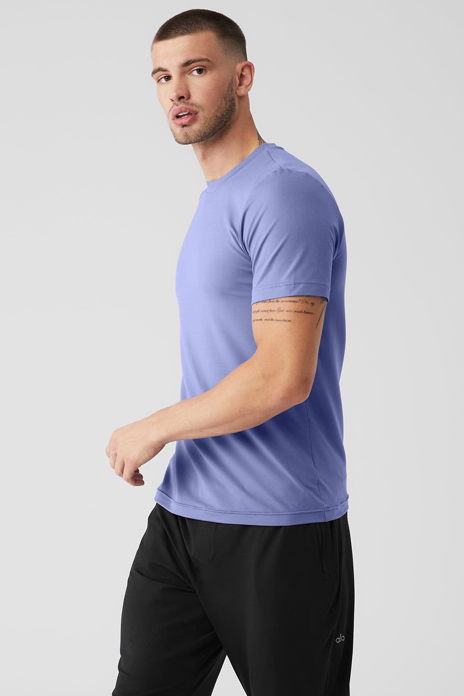 Conquer Reform Crewneck Short Sleeve - Infinity Blue sold by Alo Yoga product image thumbnail 3