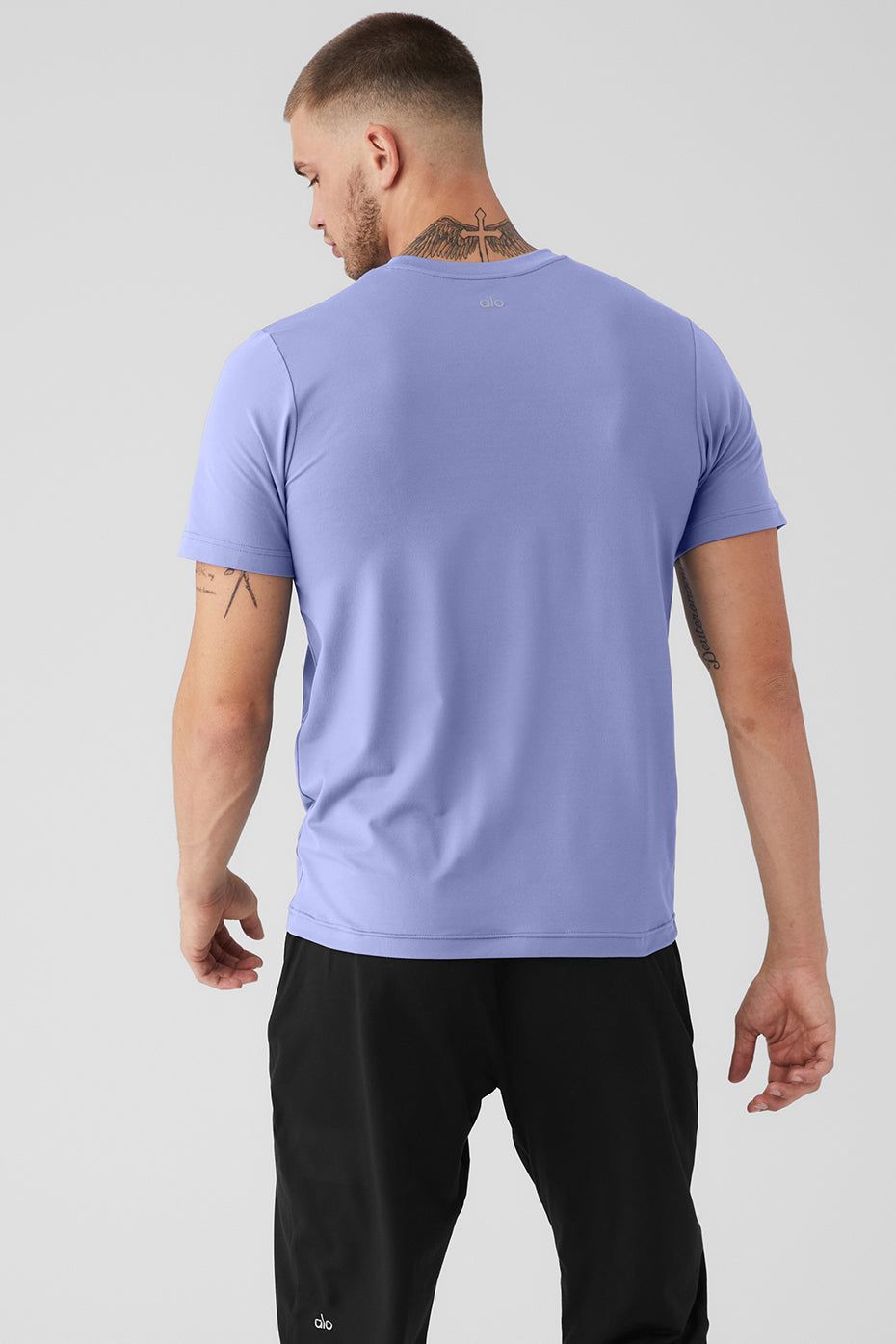 Conquer Reform Crewneck Short Sleeve - Infinity Blue sold by Alo Yoga product image thumbnail 2