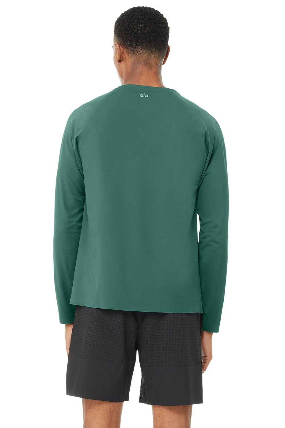 Idol Long Sleeve Performance Tee - Dark Ivy sold by Alo Yoga product image thumbnail 2