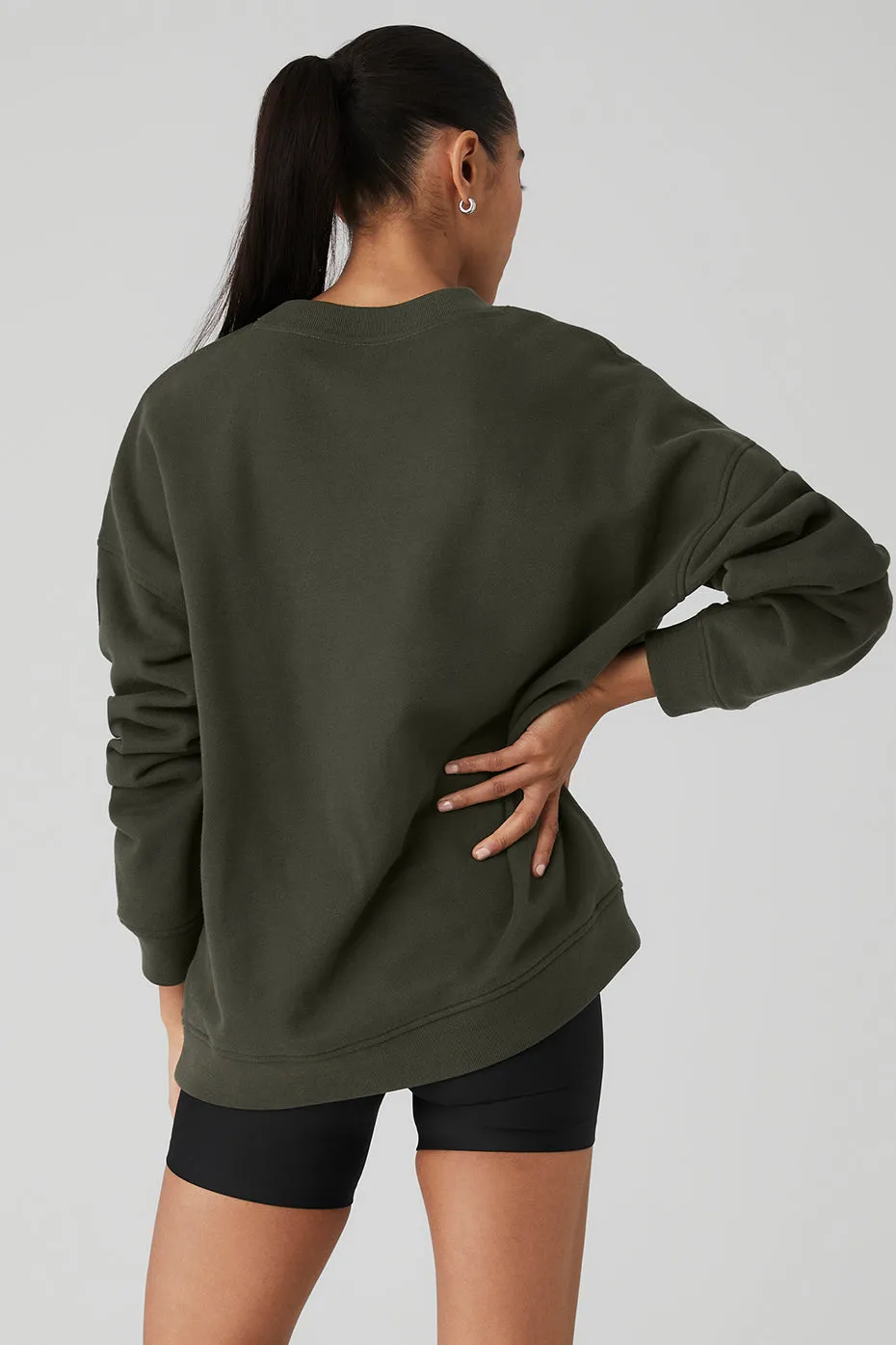 Renown Heavy Weight Crew Neck Pullover - Stealth Green sold by Alo Yoga product image thumbnail 2