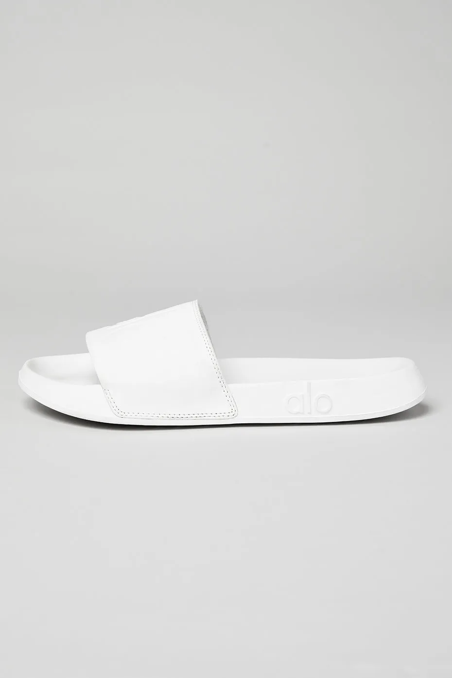 Women's It Slide 2 - White/White sold by Alo Yoga product image thumbnail 2