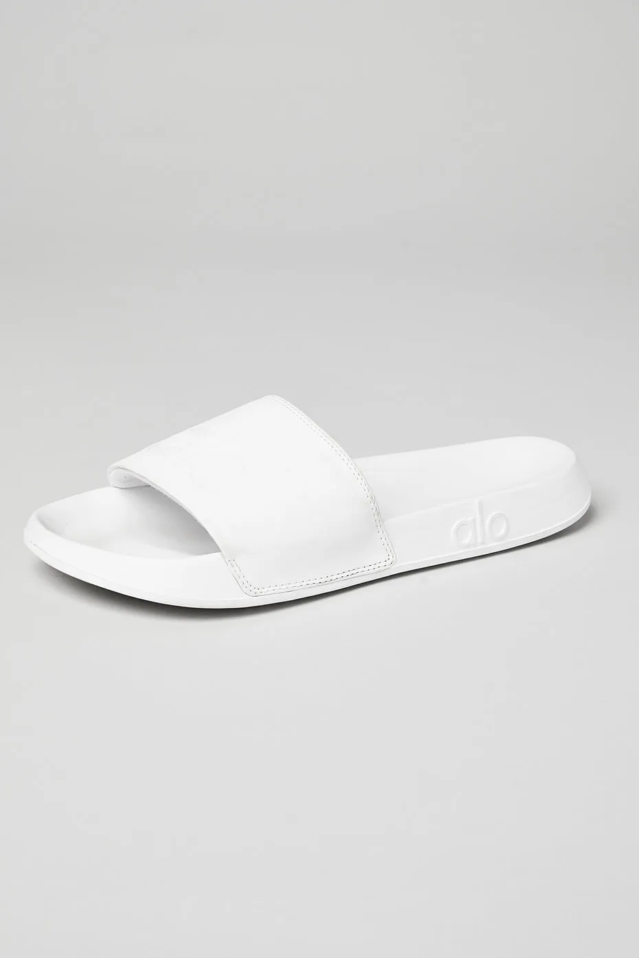 Women's It Slide 2 - White/White sold by Alo Yoga