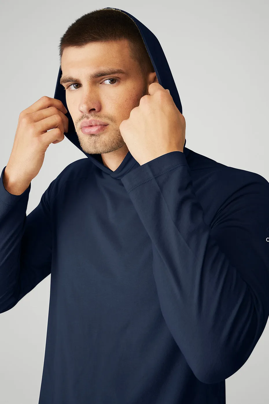 Core Hooded Runner - Navy sold by Alo Yoga product image thumbnail 4