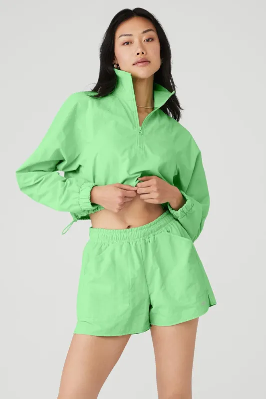 Cropped 1/4 Zip Alumni Pullover - Ultramint made by Alo Yoga