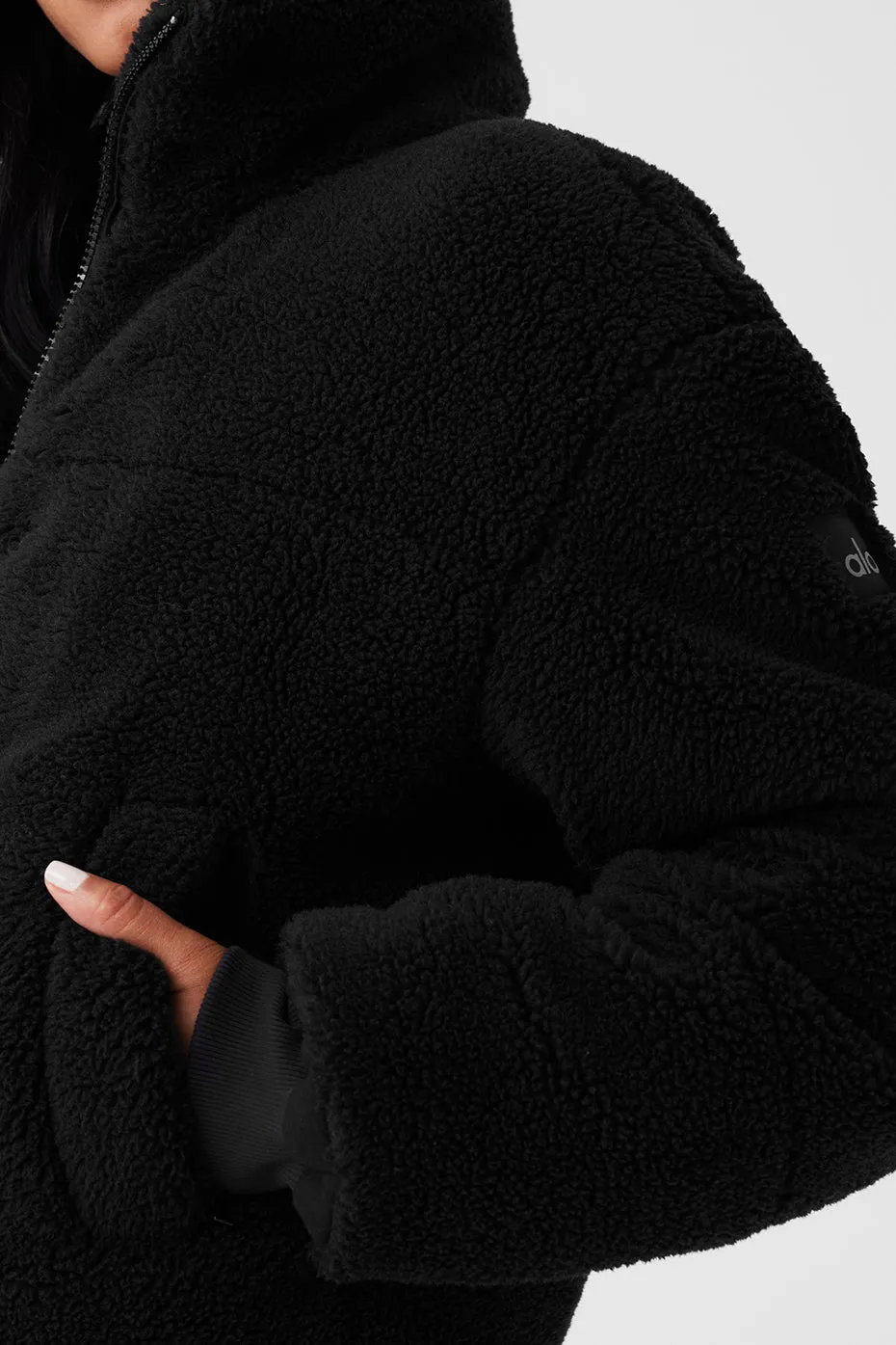 Sherpa Snow Angel Puffer - Black | Parallel