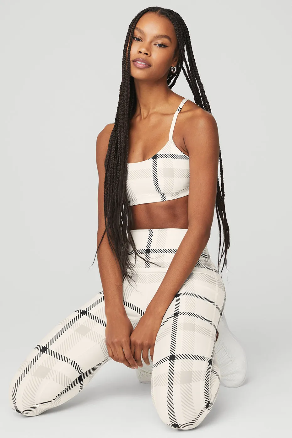 Airlift High-Waist Magnified Plaid Legging - Ivory/Black sold by Alo Yoga product image thumbnail 4