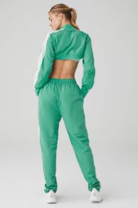 Racetrack Shrug & Racetrack Pant Set - Lettuce/White sold by Alo Yoga