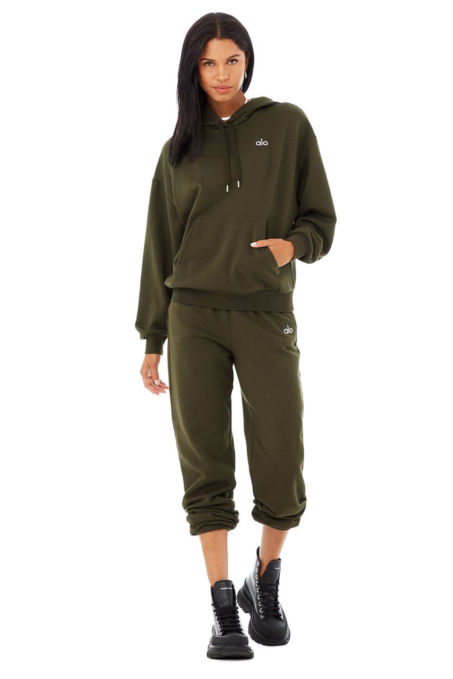 Accolade Hoodie & Accolade Sweatpant Set sold by Alo Yoga product image thumbnail 27