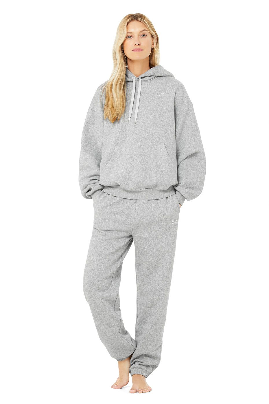 Accolade Hoodie & Accolade Sweatpant Set sold by Alo Yoga product image thumbnail 5