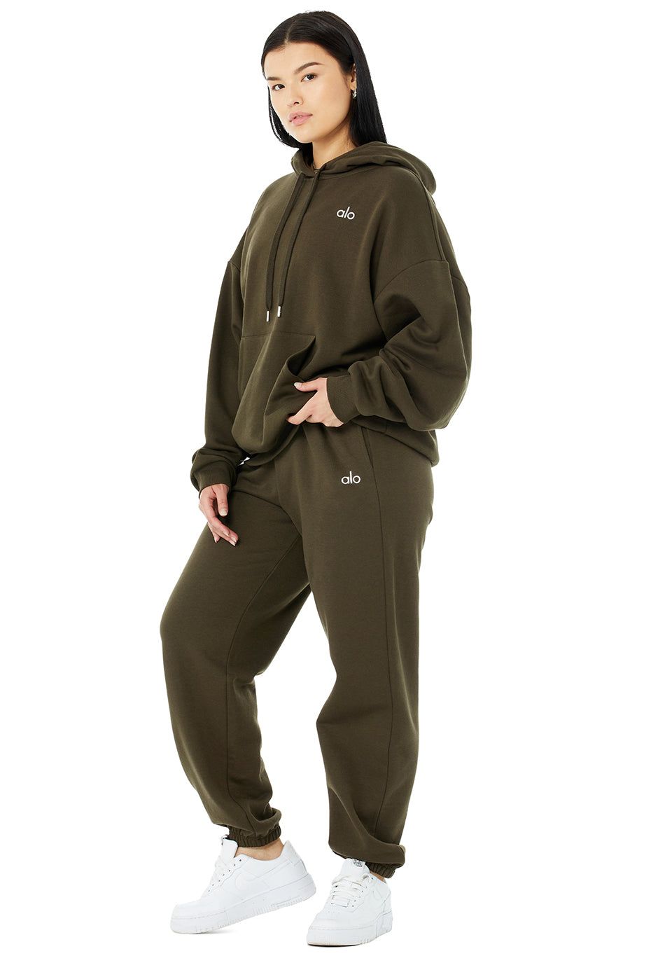 Accolade Hoodie & Accolade Sweatpant Set sold by Alo Yoga product image thumbnail 32