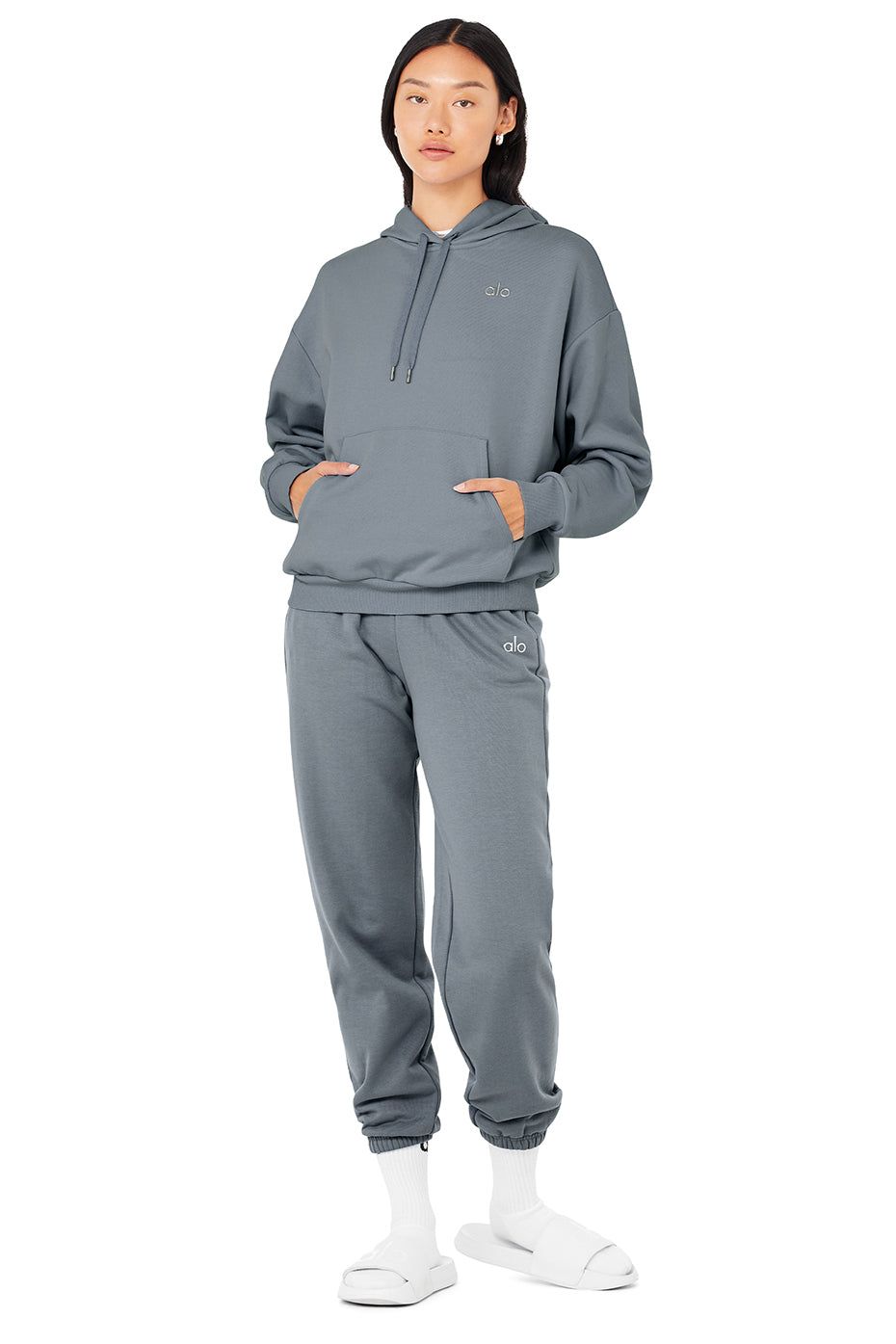 Accolade Hoodie & Accolade Sweatpant Set sold by Alo Yoga product image thumbnail 35