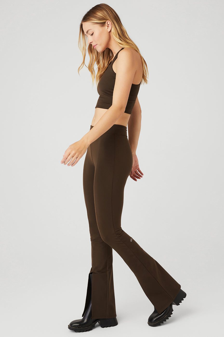 Airbrush Real Bra Tank Set & Airbrush High-Waist Flutter Legging - Espresso sold by Alo Yoga product image thumbnail 3