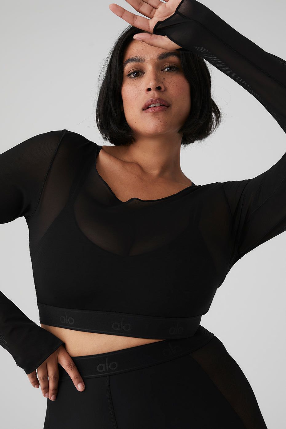 Airlift Long Sleeve Ballet Dream Bra & Airlift High-Waist Ballet Dream Legging Set - Black sold by Alo Yoga product image thumbnail 8