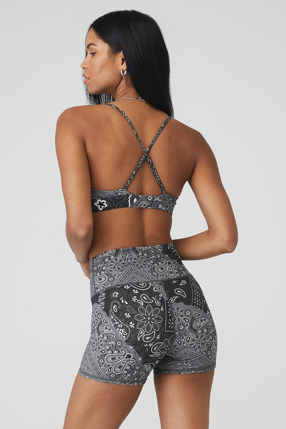 Vapor Bandana Splendor Bra - Black sold by Alo Yoga product image thumbnail 2