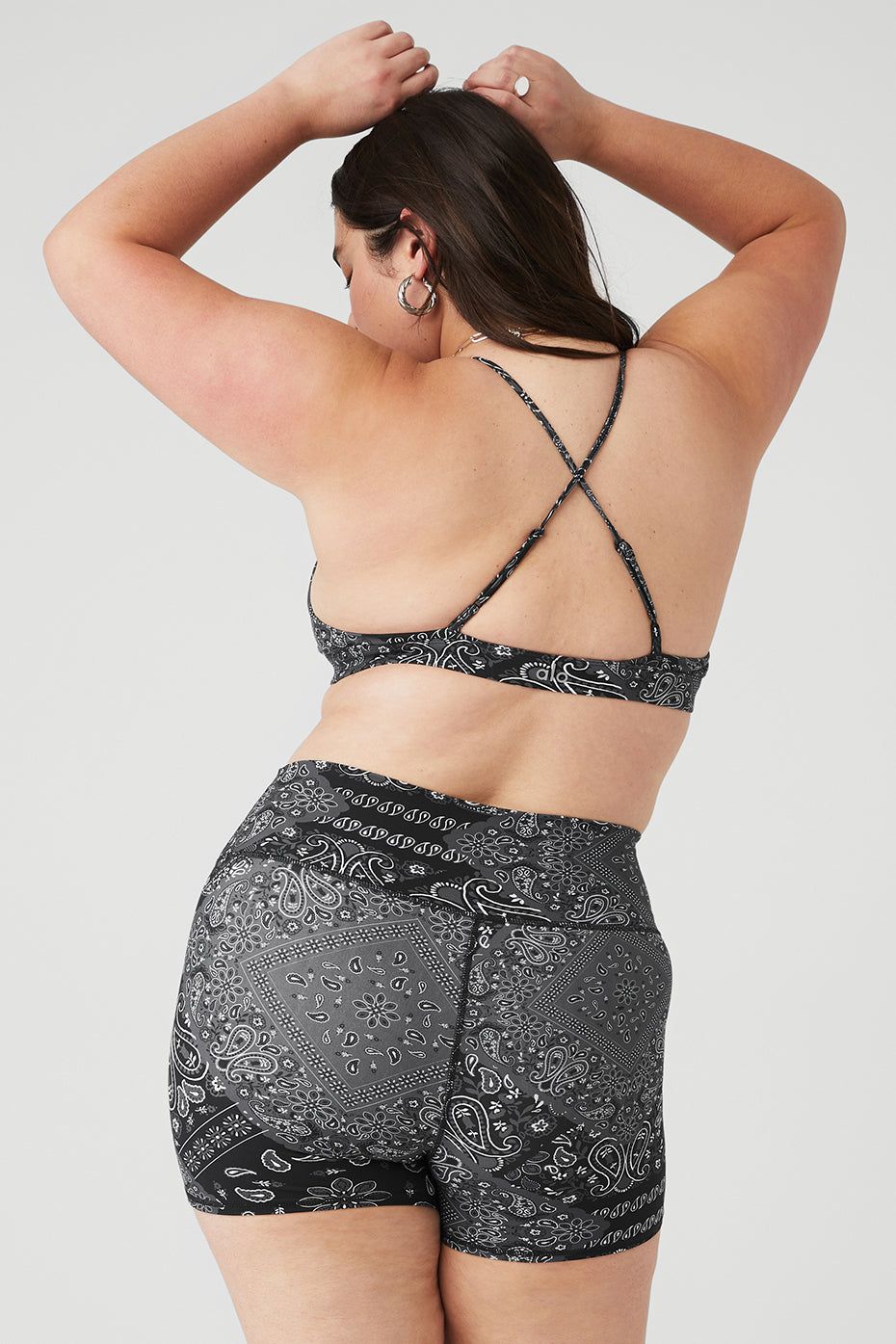 Vapor Bandana Splendor Bra - Black sold by Alo Yoga product image thumbnail 6