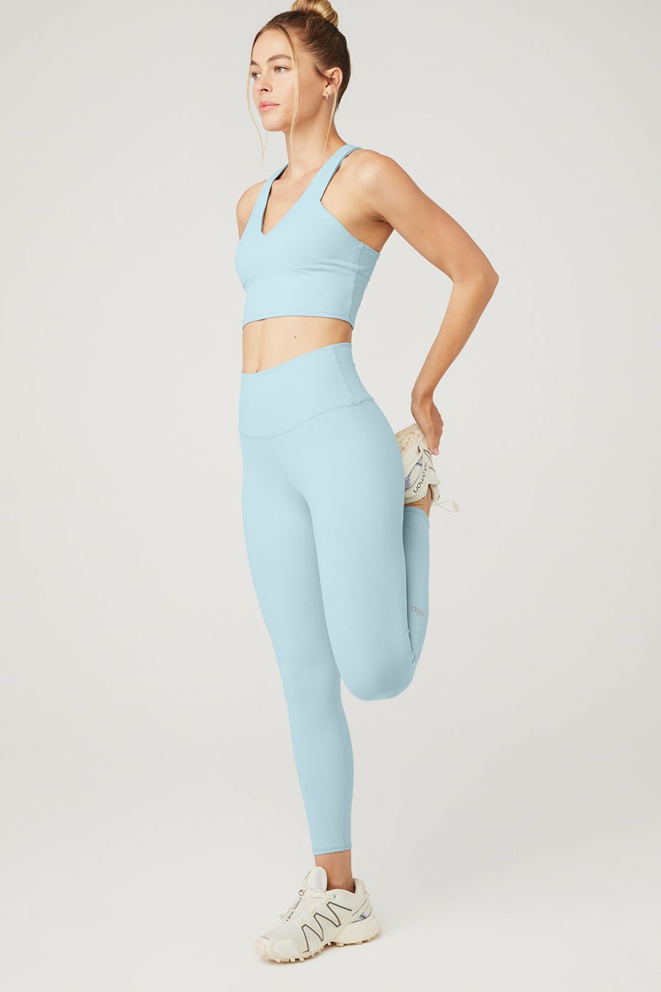 Airbrush Real Bra Tank & 7/8 High-Waist Airbrush Legging Set sold by Alo Yoga product image thumbnail 15