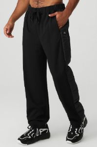 Mash Up Sweatpant - Black sold by Alo Yoga