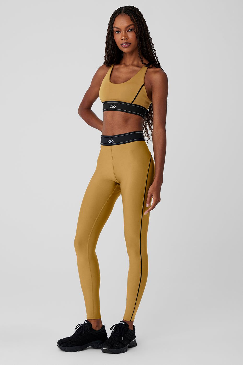 Airlift High-Waist Suit Up Legging & Airlift Suit Up Bra Set sold by Alo Yoga product image thumbnail 23