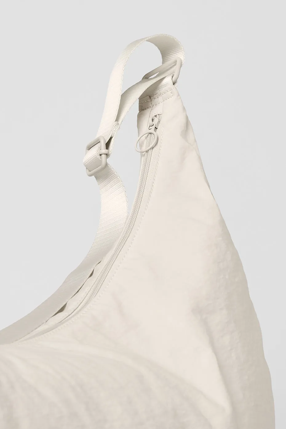 Om The Go Gym Sling Bag - Bone sold by Alo Yoga product image thumbnail 4