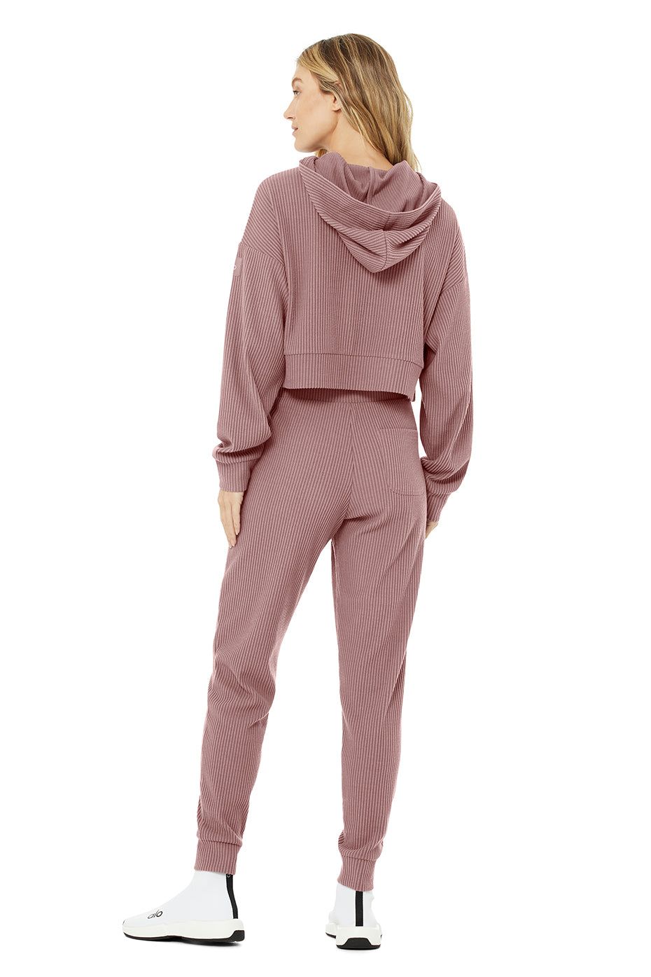 Muse Sweatpant & Hoodie Set sold by Alo Yoga product image thumbnail 14