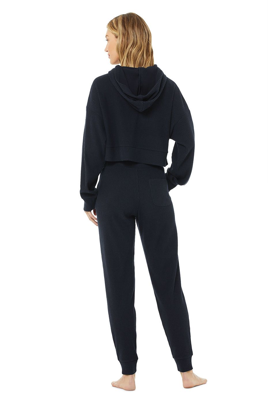 Muse Sweatpant & Hoodie Set sold by Alo Yoga product image thumbnail 7