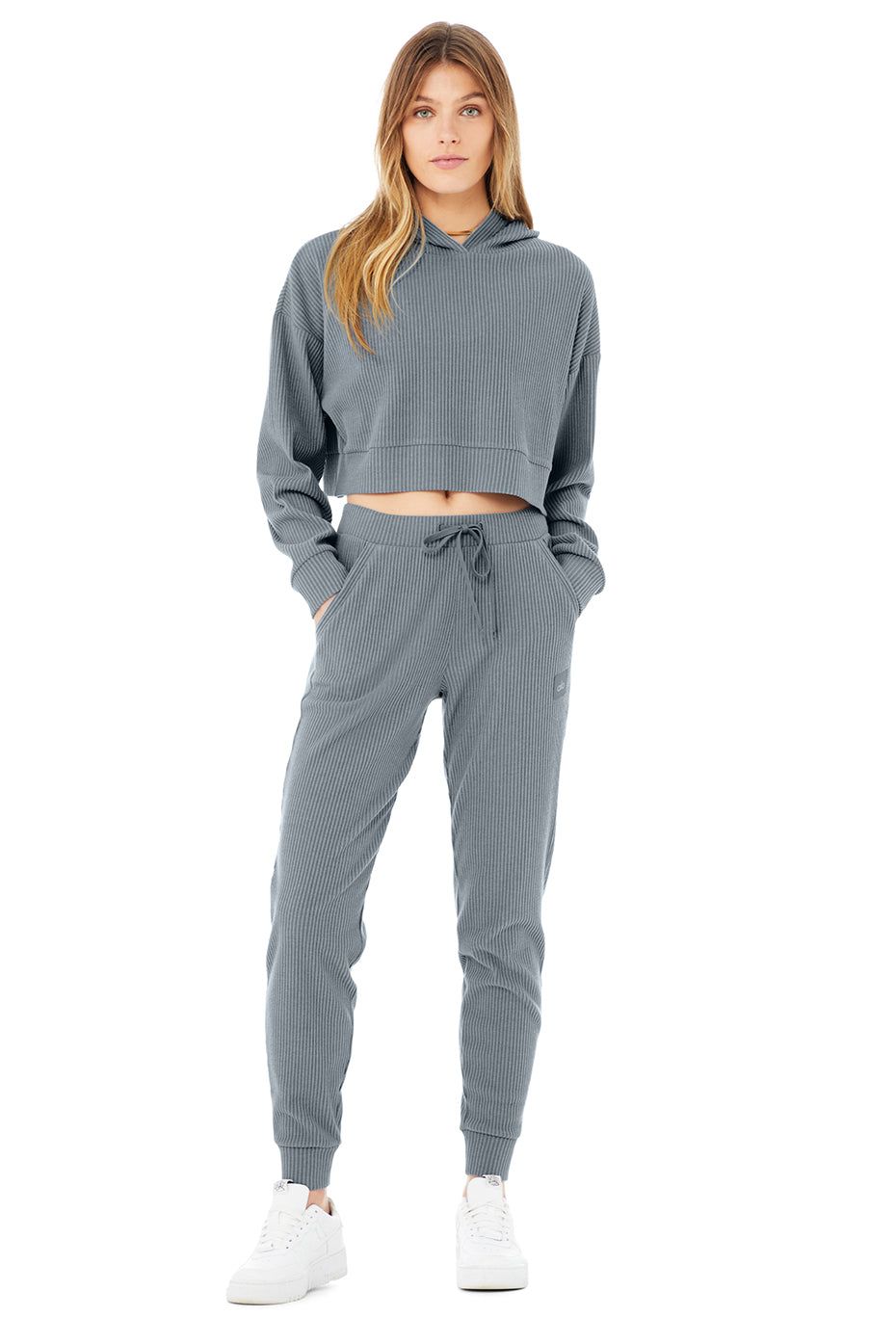 Muse Sweatpant & Hoodie Set sold by Alo Yoga product image thumbnail 35