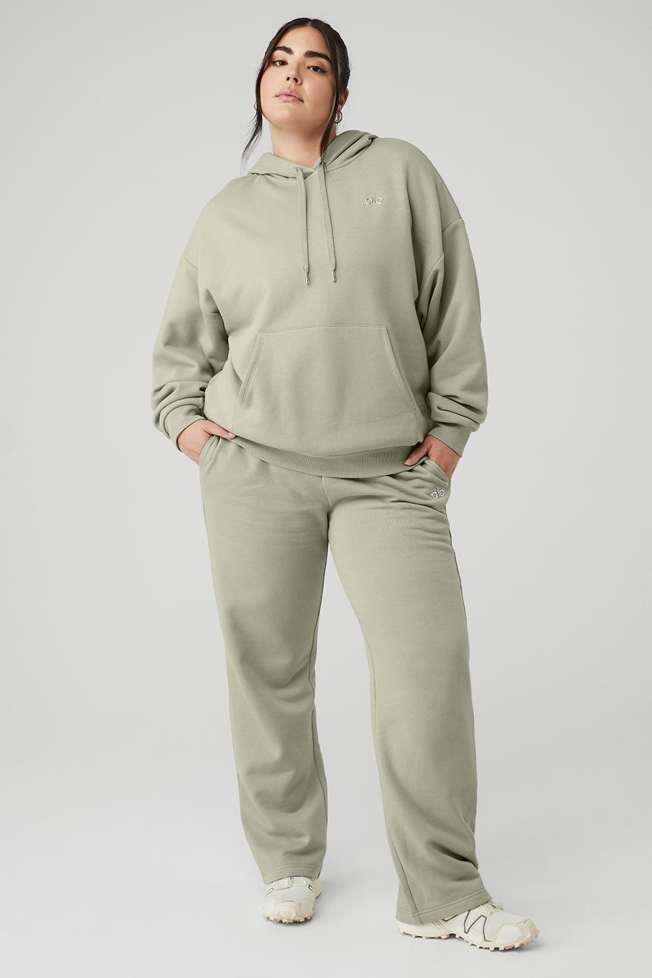 Accolade Hoodie & Accolade Straight Leg Sweatpant Set sold by Alo Yoga product image thumbnail 30
