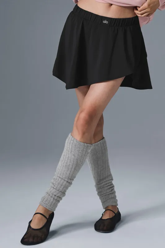 Freestyle Skirt - Black sold by Alo Yoga