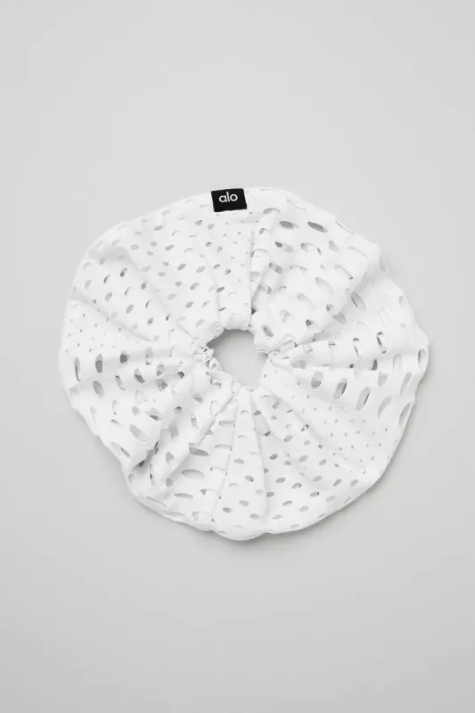 Mesh Haute Scrunchie - White sold by Alo Yoga