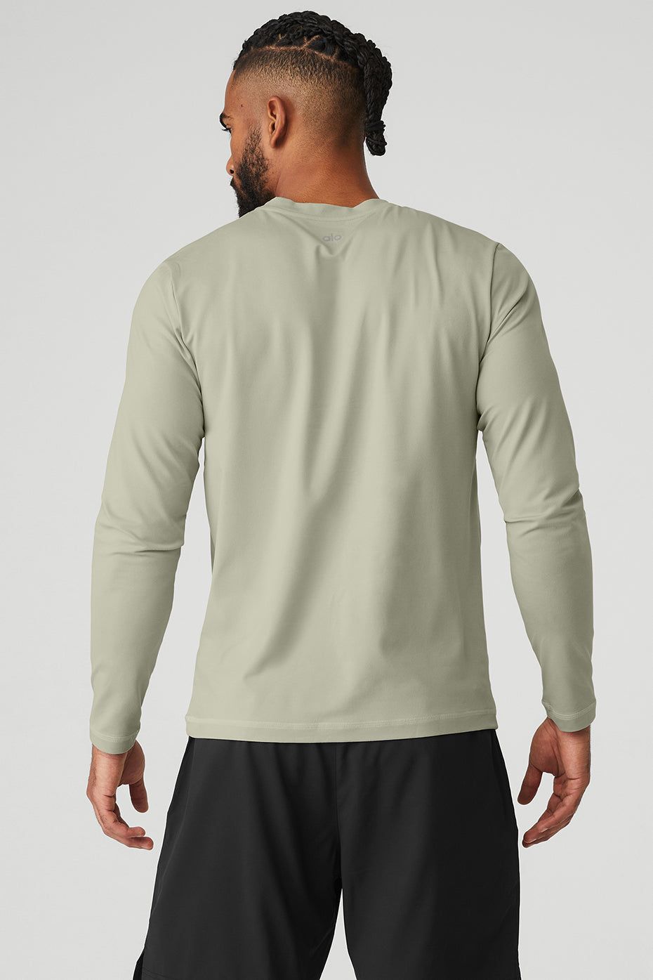 Conquer Reform Crewneck Long Sleeve - Limestone sold by Alo Yoga product image thumbnail 2
