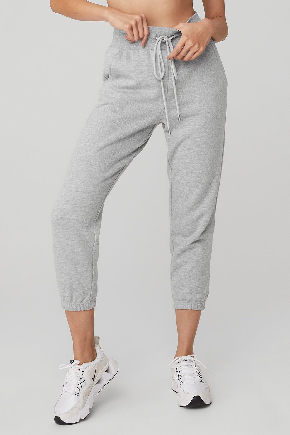 7/8 Easy Sweatpant - Athletic Heather Grey sold by Alo Yoga
