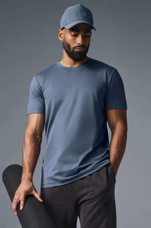 Conquer Reform Crewneck Short Sleeve - Bluestone made by Alo Yoga
